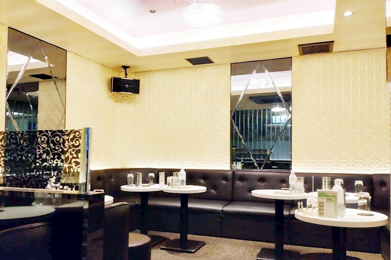 上野キャバクラ グレア-4 東京夜遊びマップ